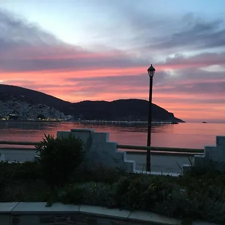 Ξενοδοχείο με διαμερίσματα Del Sol Σκόπελος