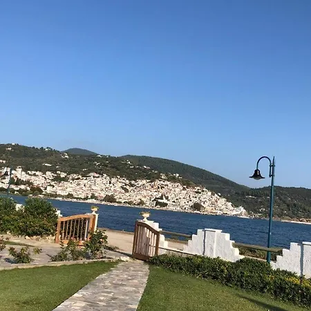 Ξενοδοχείο με διαμερίσματα Del Sol 4*