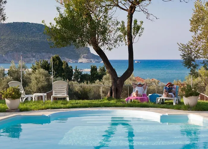 Del Sol Skopelos Aparthotel 4*